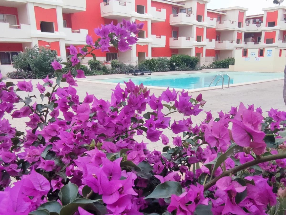 Sal Service Red Moradias Residence With Pool Santa Maria Luaran gambar